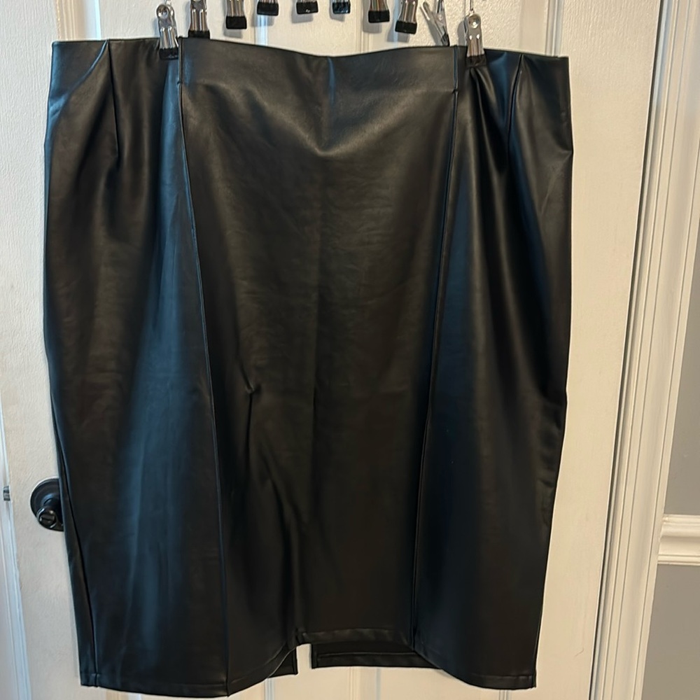 Faux leather black pencil skirt